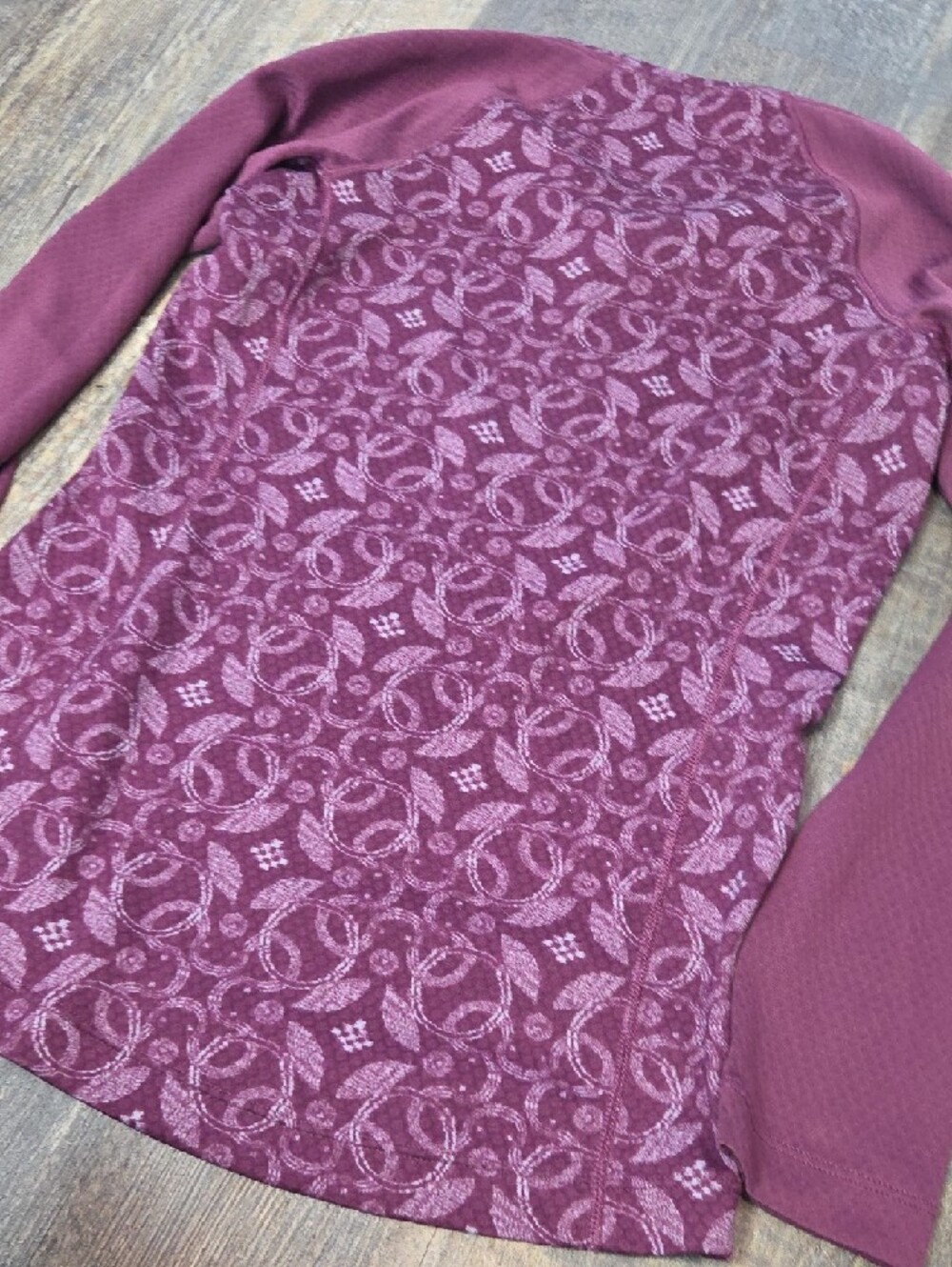 Patagonia Women's Long Sleeve Top - Mauve Pattern - Picture 5 of 5